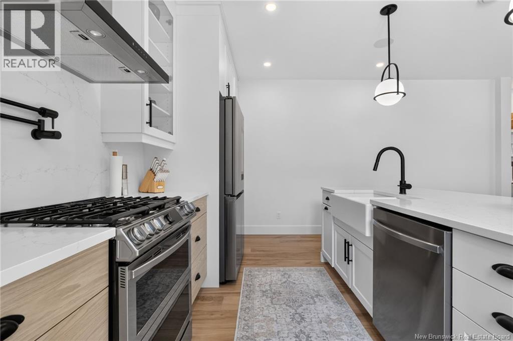 71 Isabelle Avenue - Image 18
