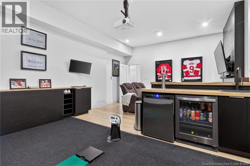 71 Isabelle Avenue - Image 35