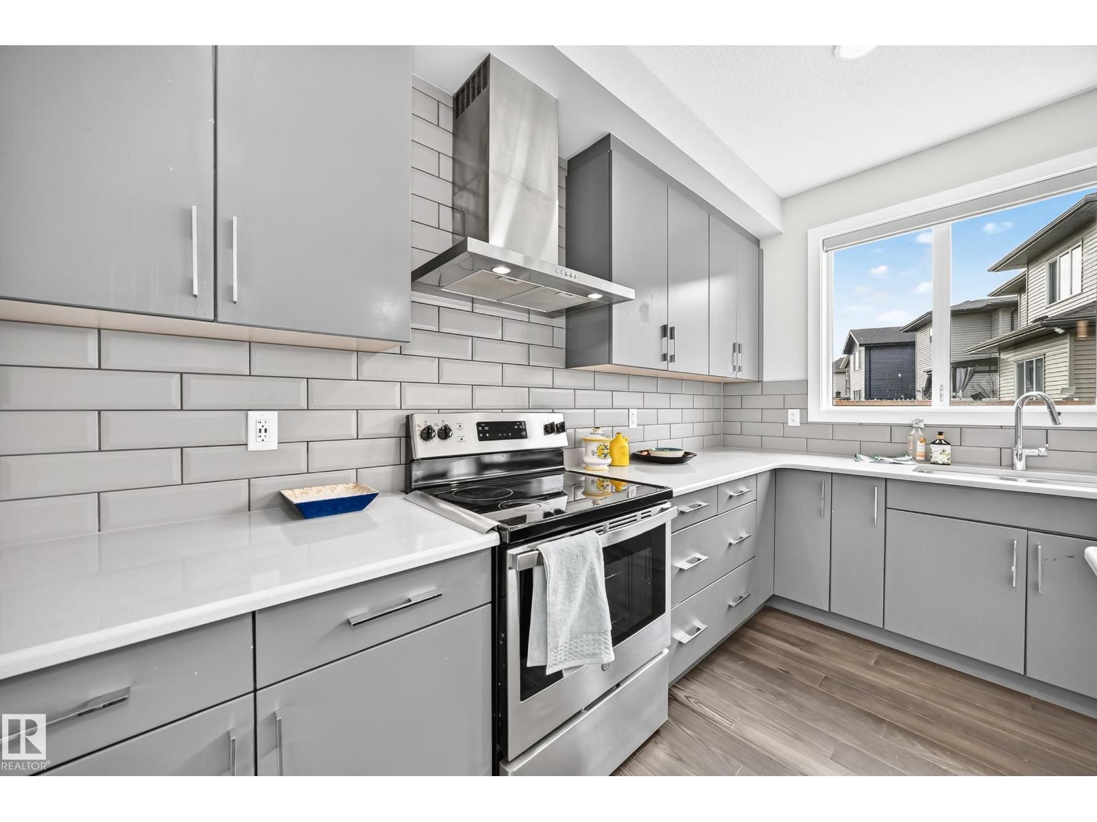 2265 57 ST SW SW - 11