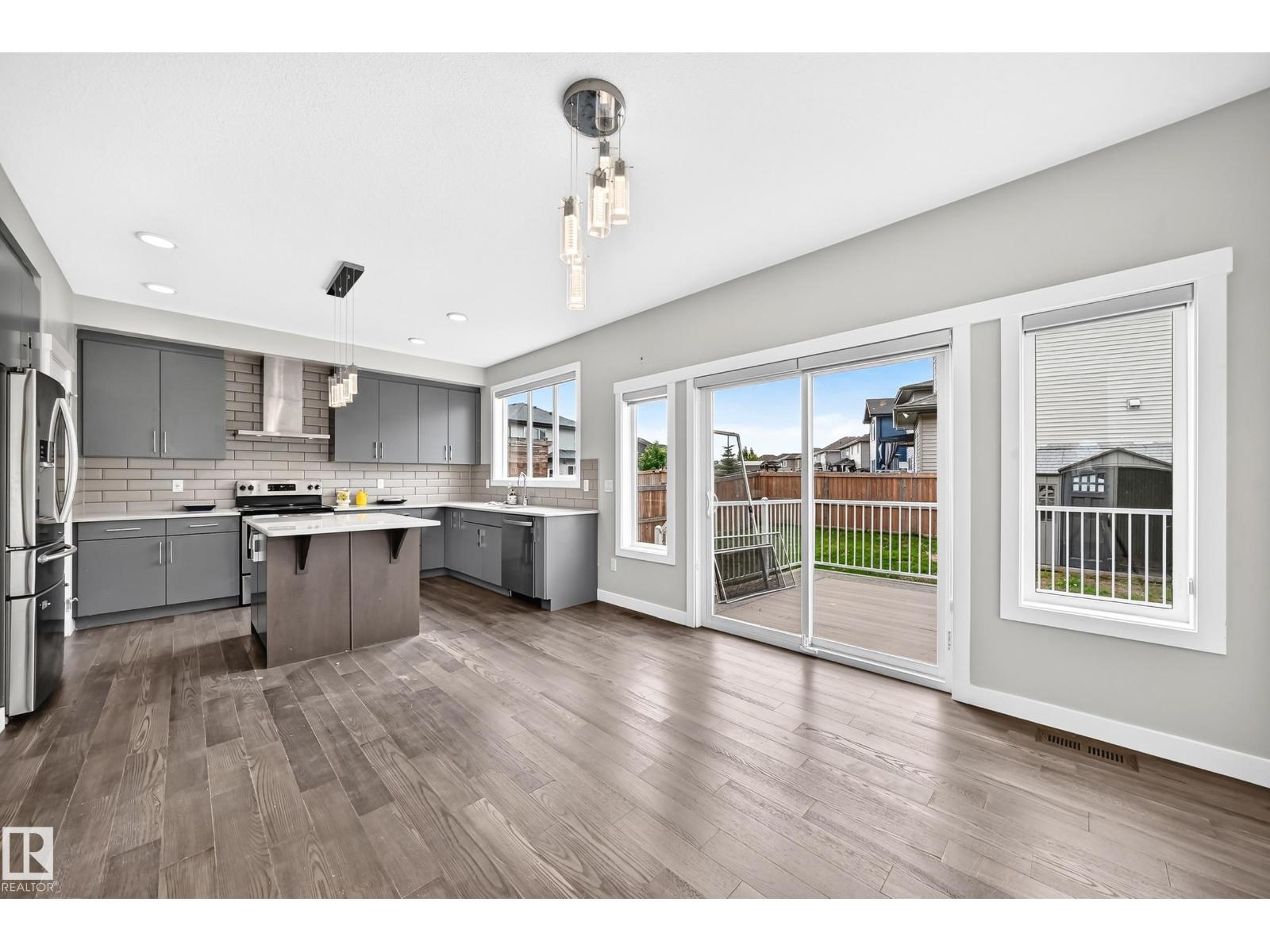 2265 57 ST SW SW - 14