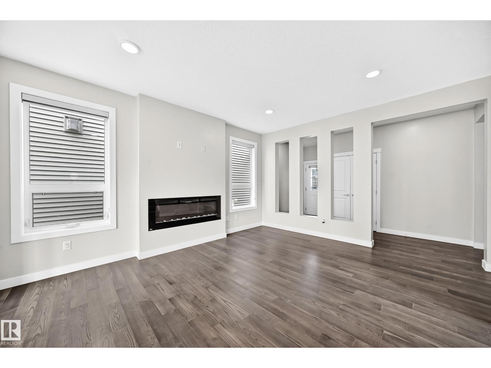 2265 57 ST SW SW - 18
