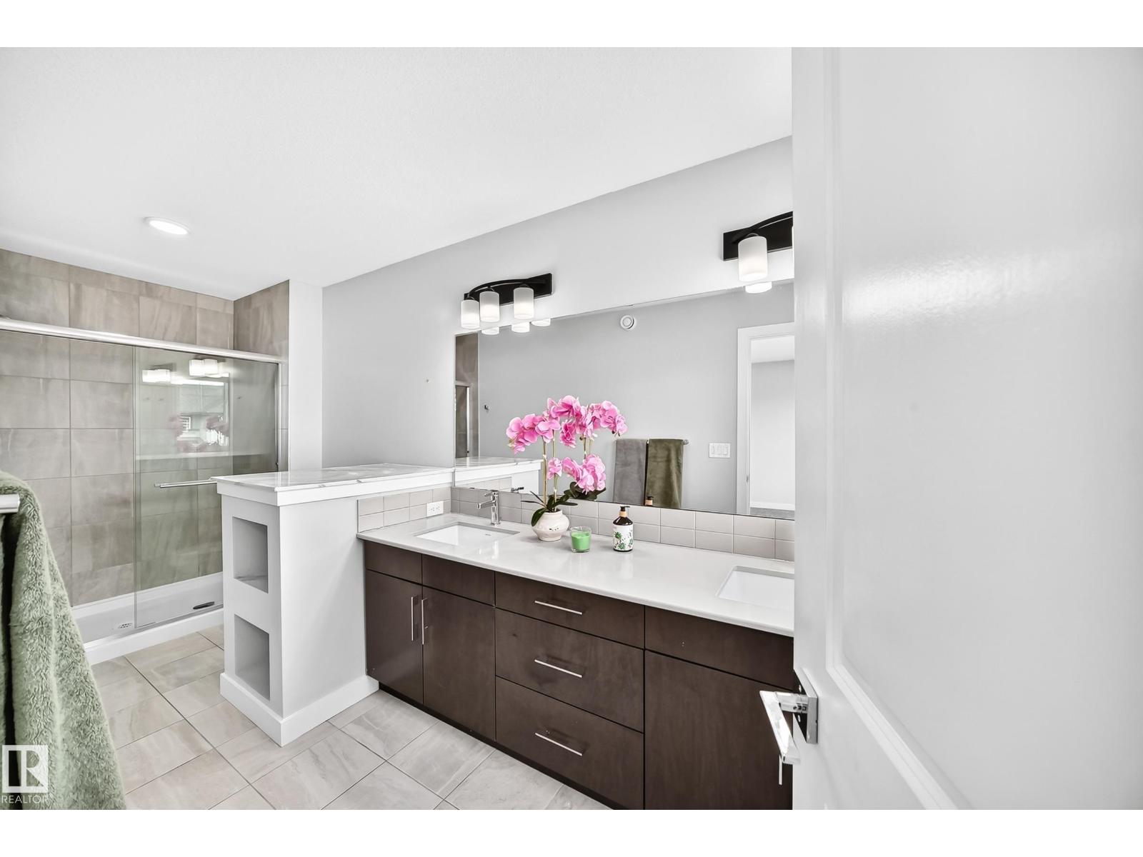 2265 57 ST SW SW - 21