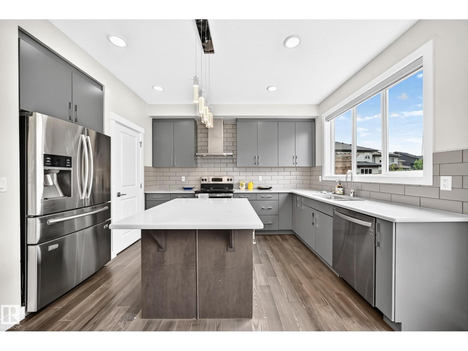 2265 57 ST SW SW - 7