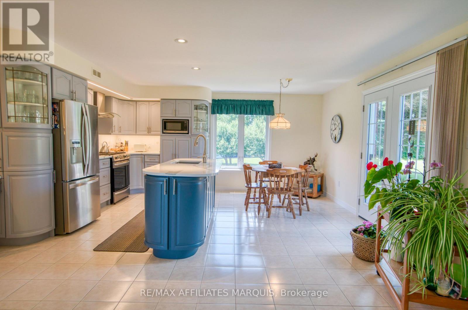 79 TROTTERS LANE - Image 10