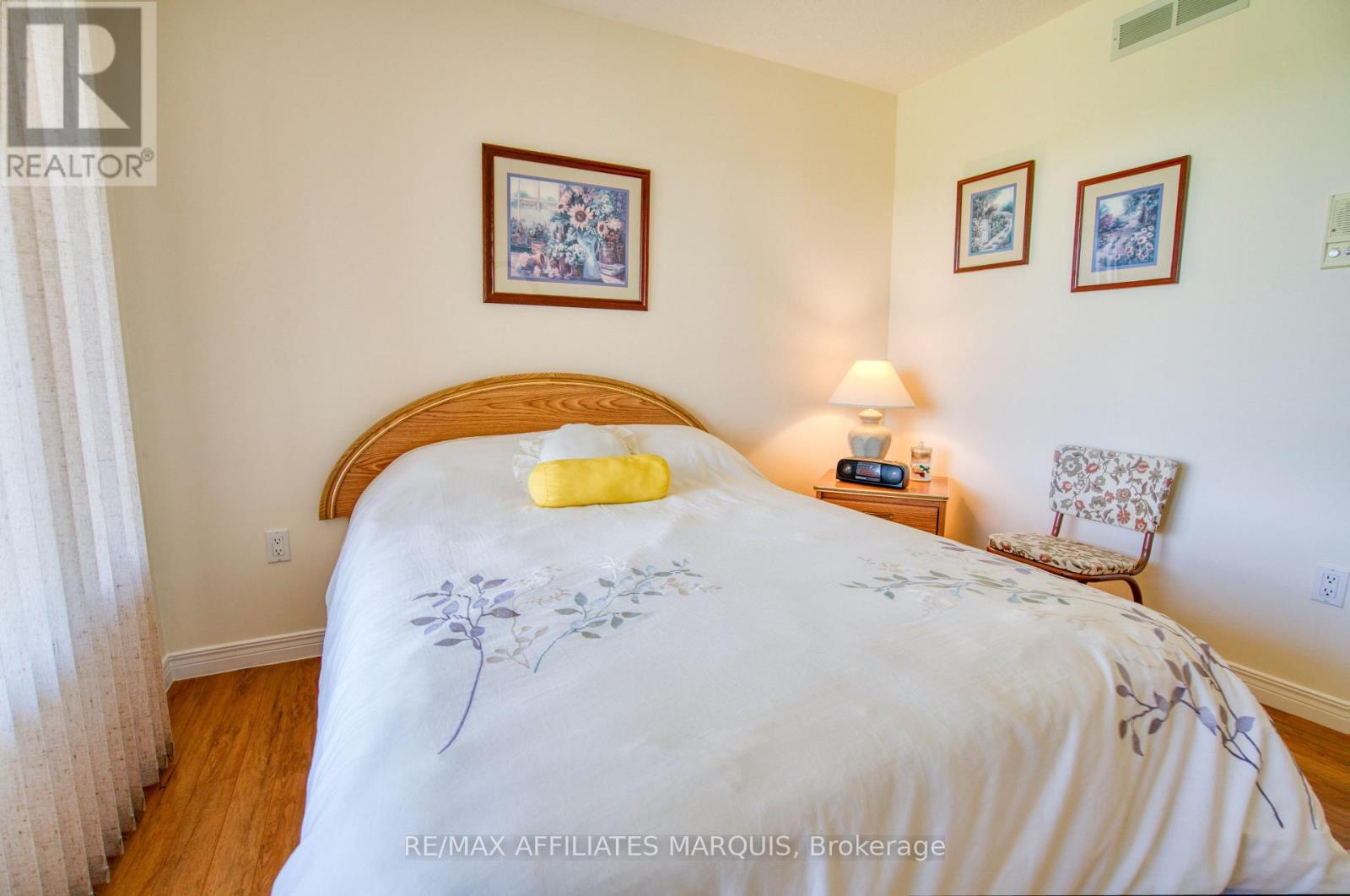 79 TROTTERS LANE - Image 22