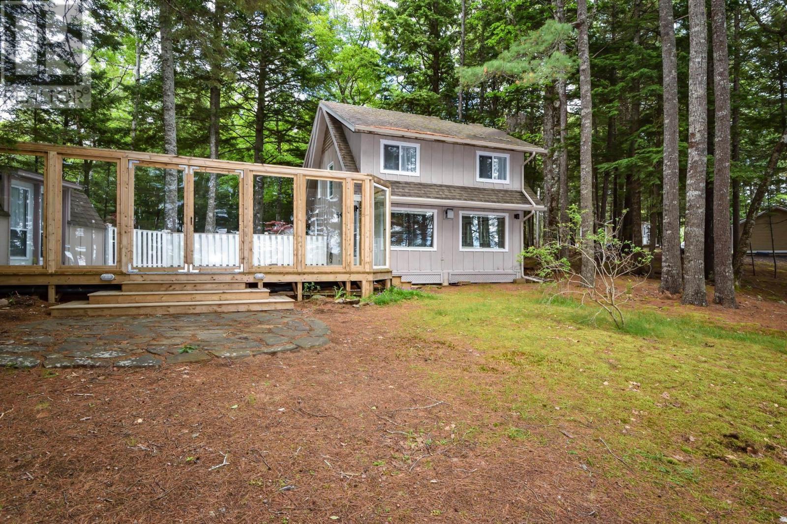 539 Canoe Island Road - 1