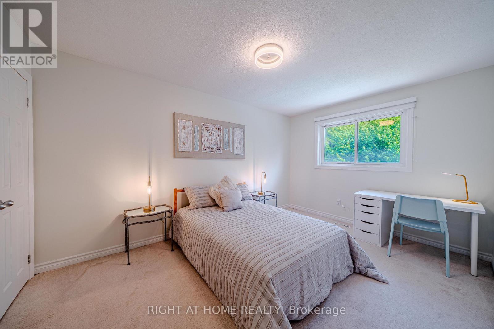 11 CARLSON DRIVE - 25