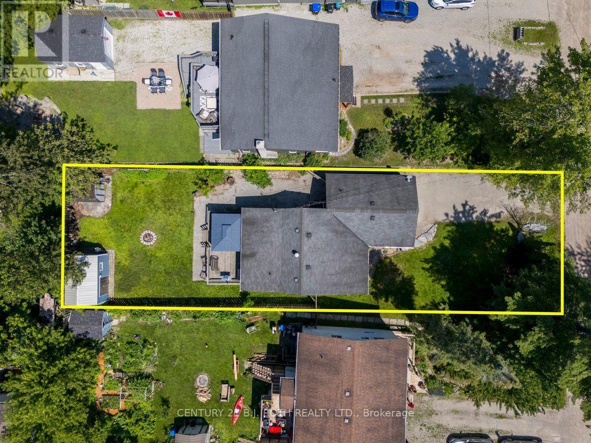 922 ELIZABETH AVENUE - 26
