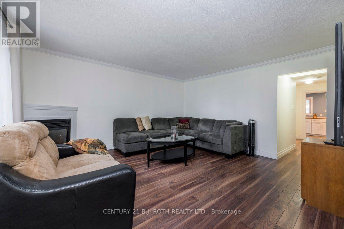 922 ELIZABETH AVENUE - 8