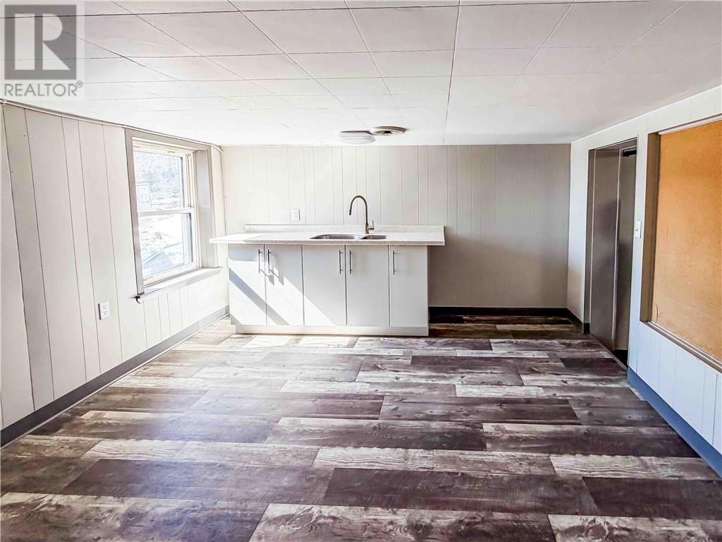 633 Lorne Street Unit# 201, Sudbury — photo 3