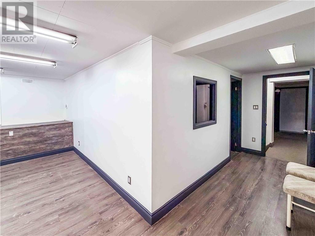 633 Lorne Street Unit# 202, Sudbury — photo 3