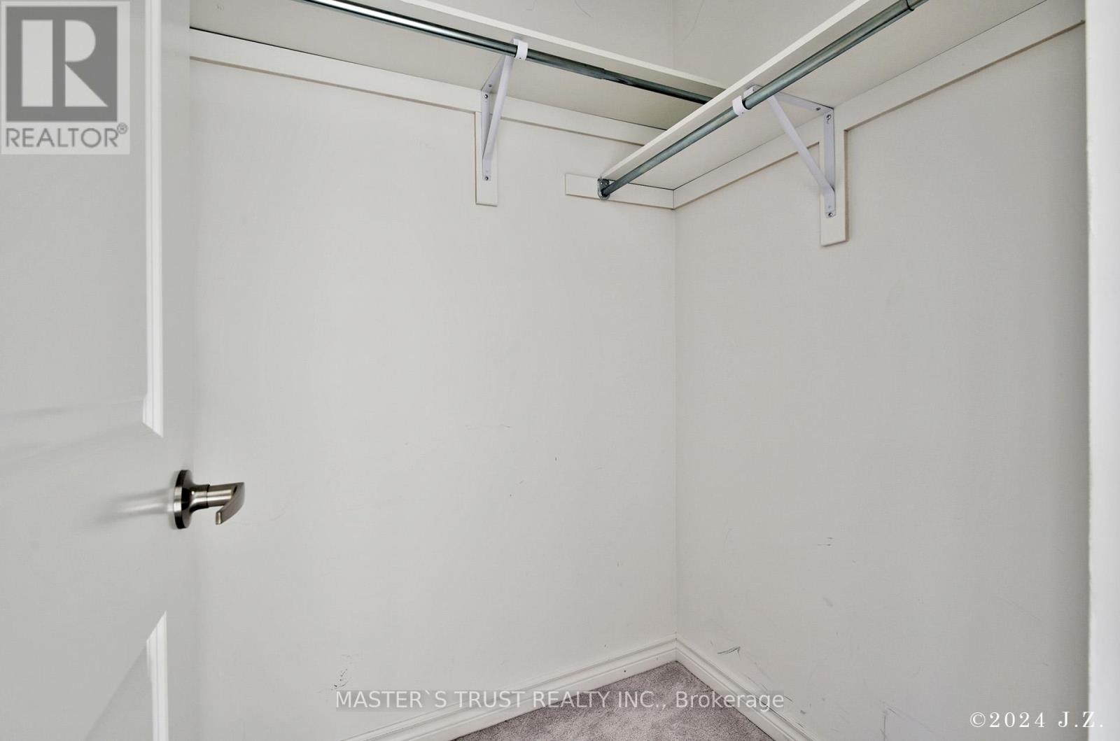 2501 LITTLEFIELD CRESCENT - 29