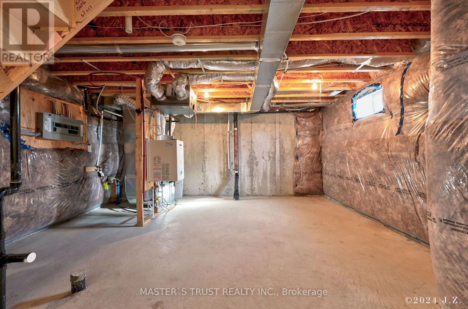 2501 LITTLEFIELD CRESCENT - 30