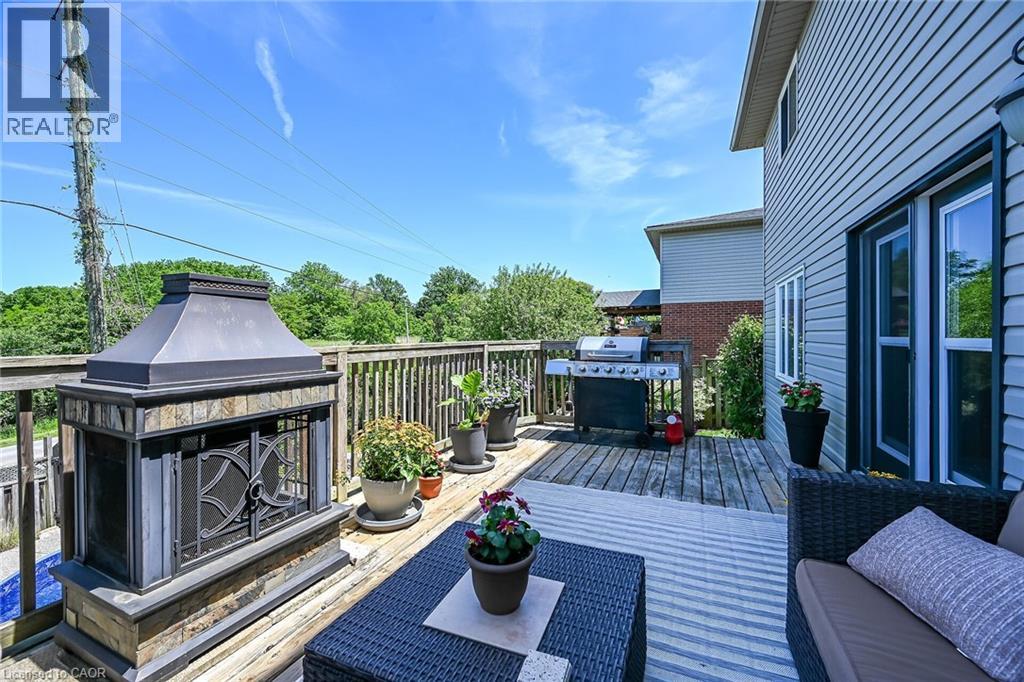 60 DUNROBIN Drive - Image 36