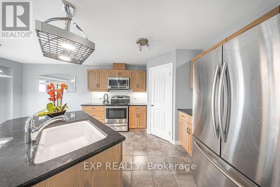 1441 DUNKIRK AVENUE - 14