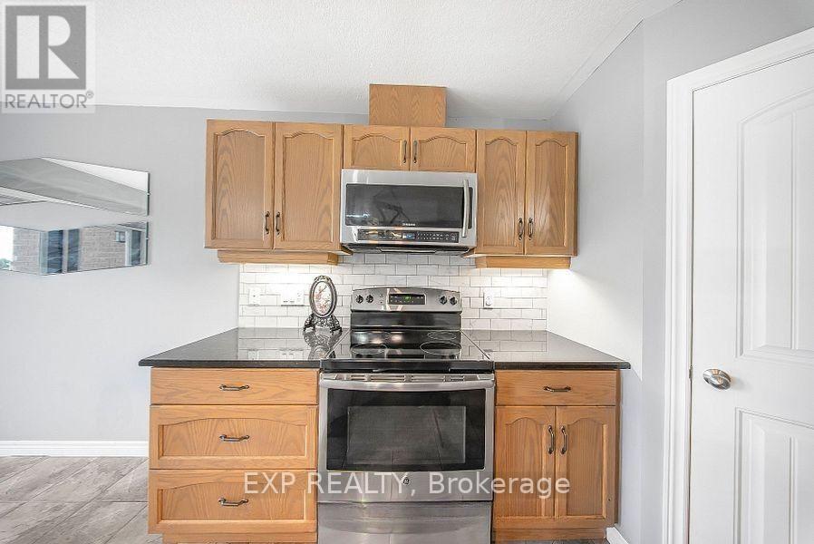 1441 DUNKIRK AVENUE - 17
