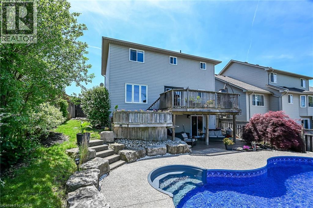 60 DUNROBIN Drive - Image 40