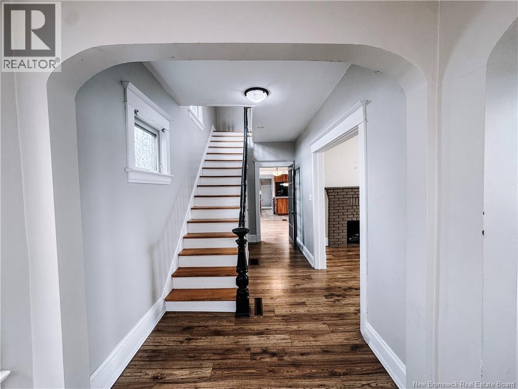 203 Mountain Road - 11