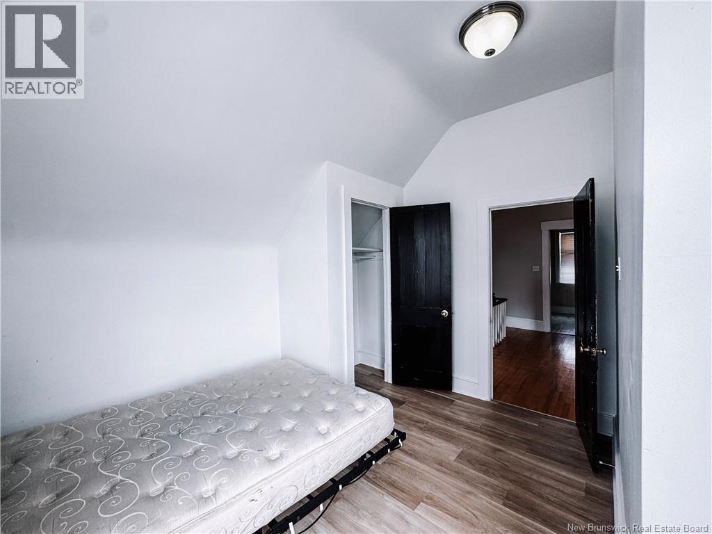 203 Mountain Road - 10