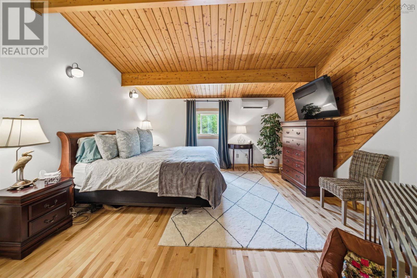 943 West Porters Lake Road - 35