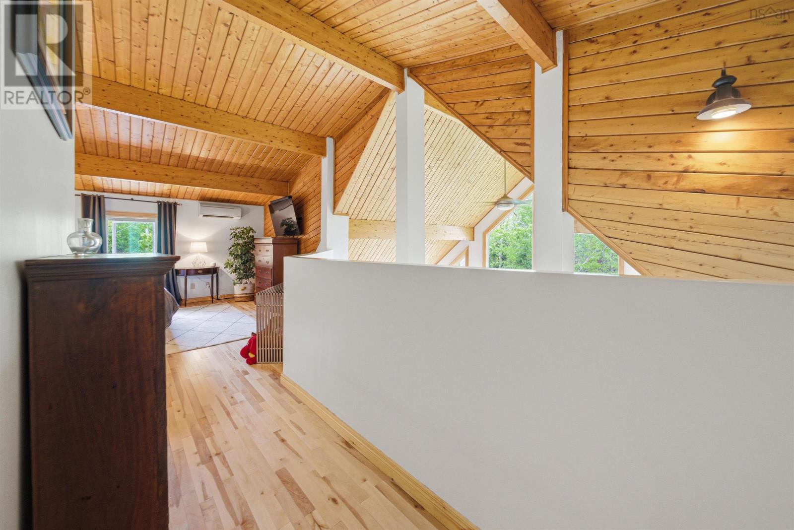 943 West Porters Lake Road - 33