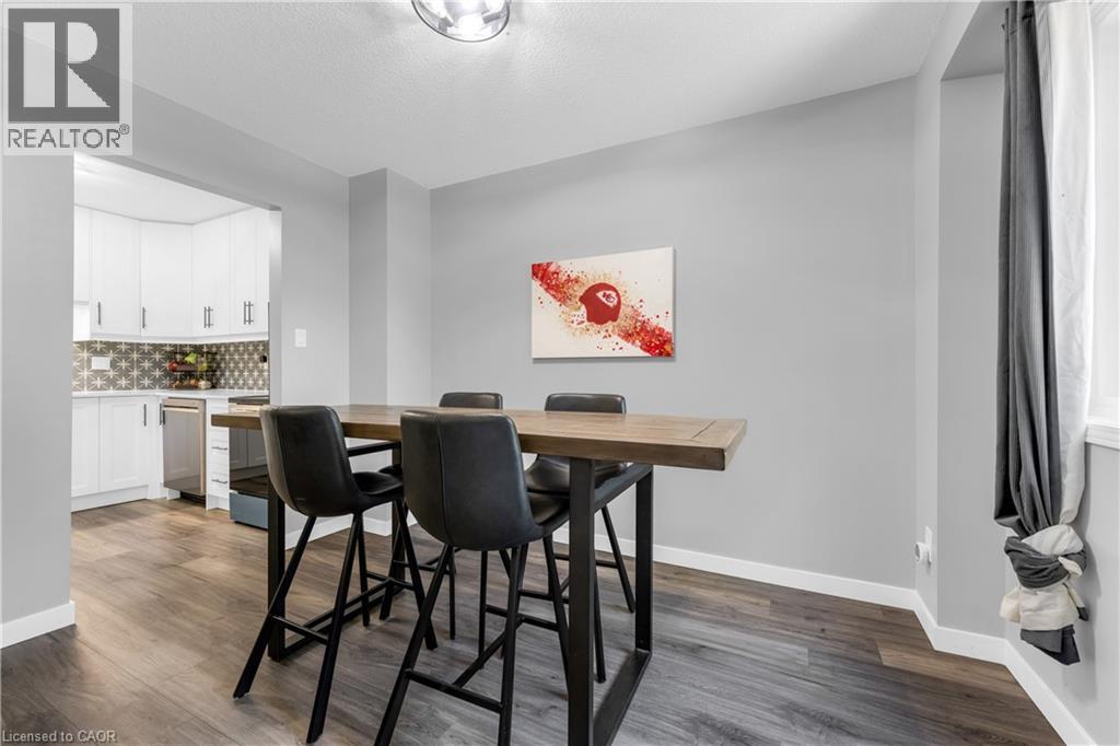 #32 386 HIGHLAND Road W - 14