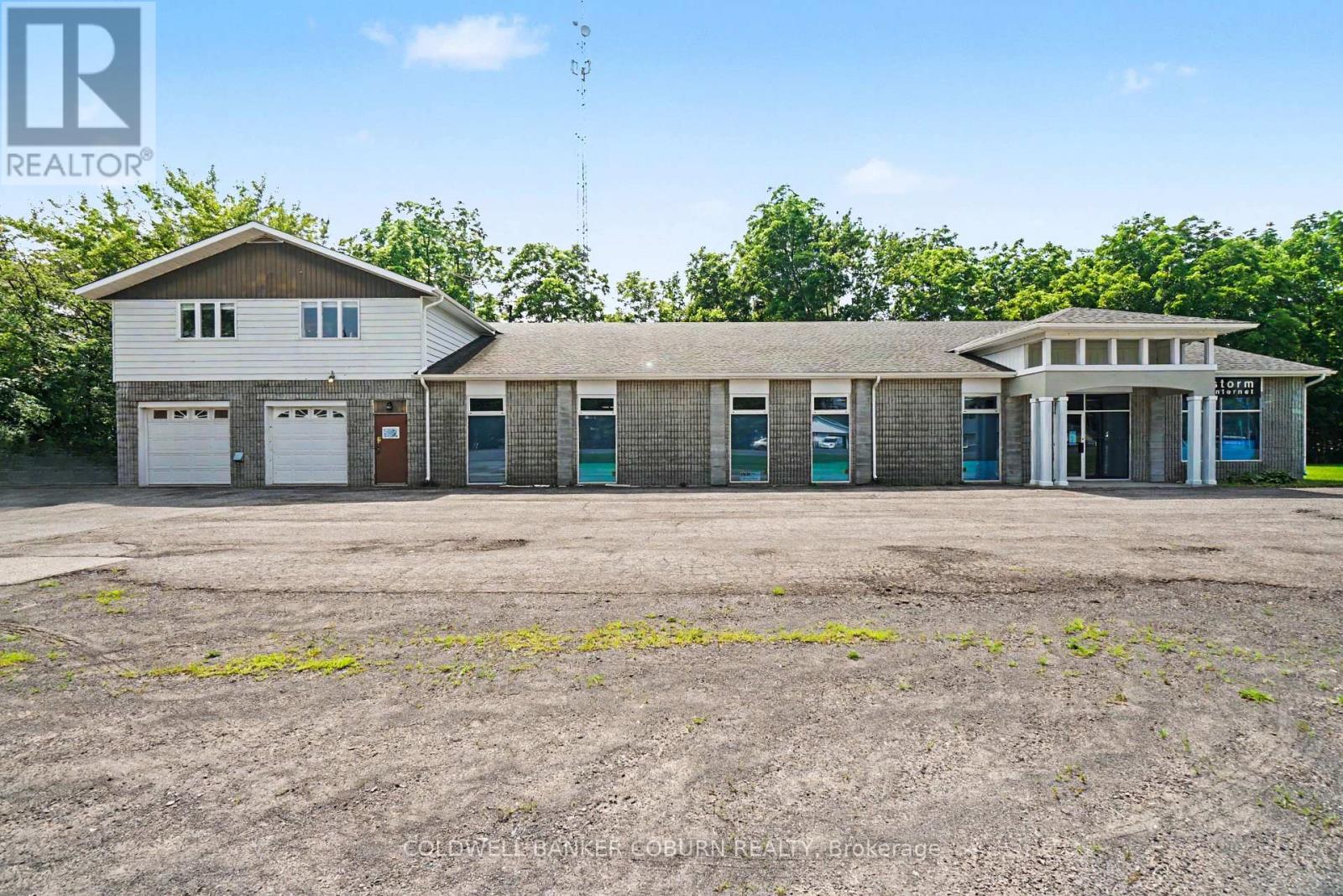 82 Main St. S. (2808 Cty Road 7)