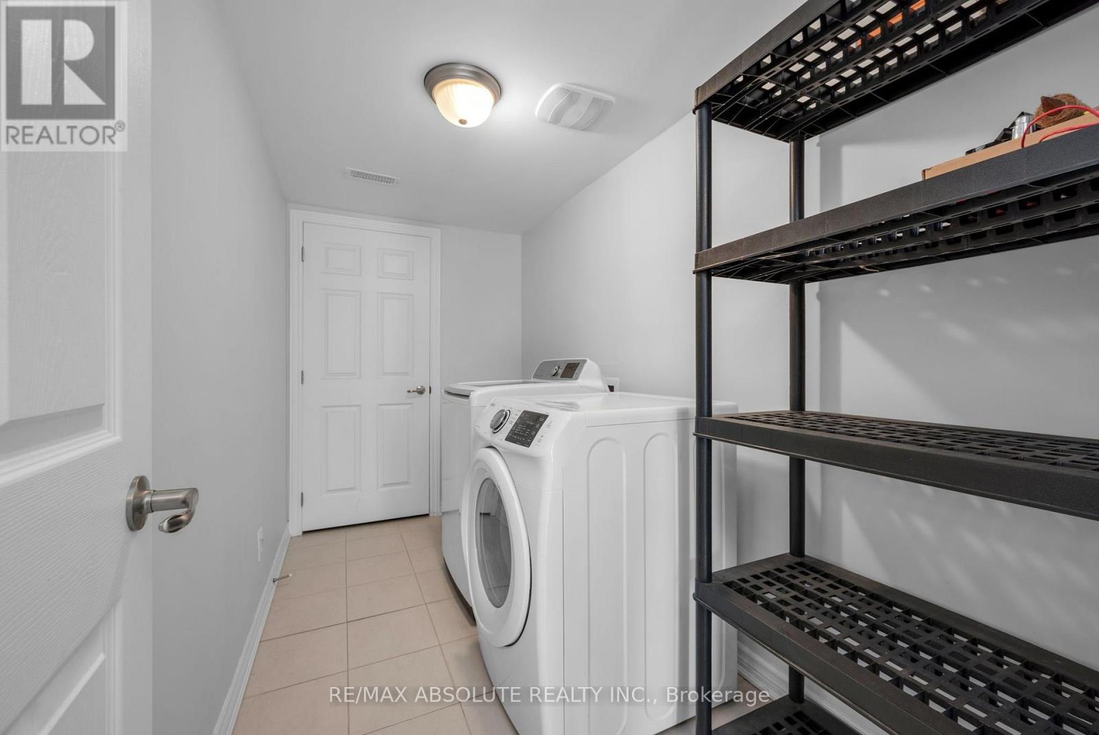 374 WILLOW ASTER CIRCLE, Ottawa. Luxury613. By Peter Sagos - Image 27