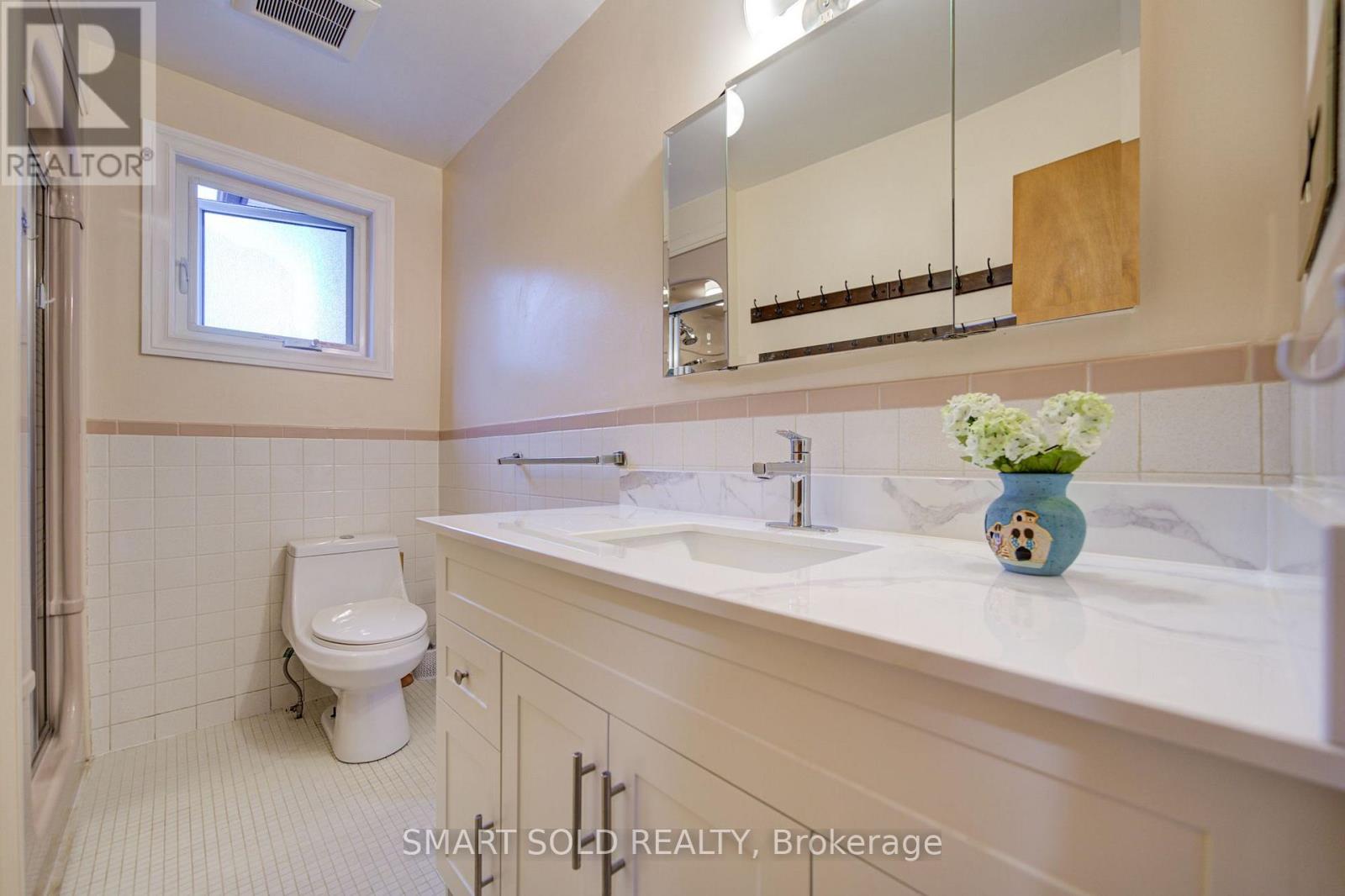 56 GATESVIEW AVENUE - 28