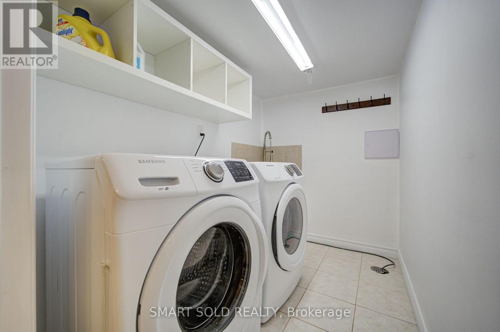 56 GATESVIEW AVENUE - 42