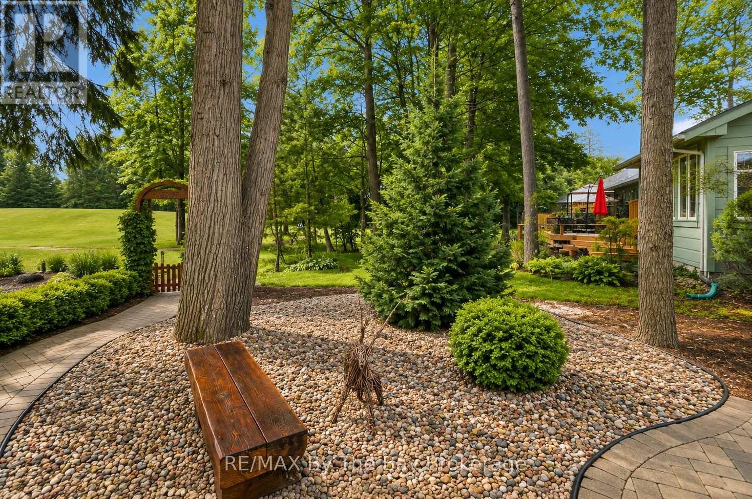 7 DOWNER CRESCENT - Image 47