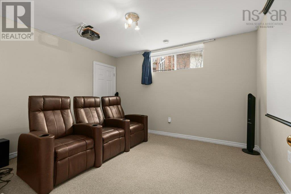 31 Parkmount Close - 35