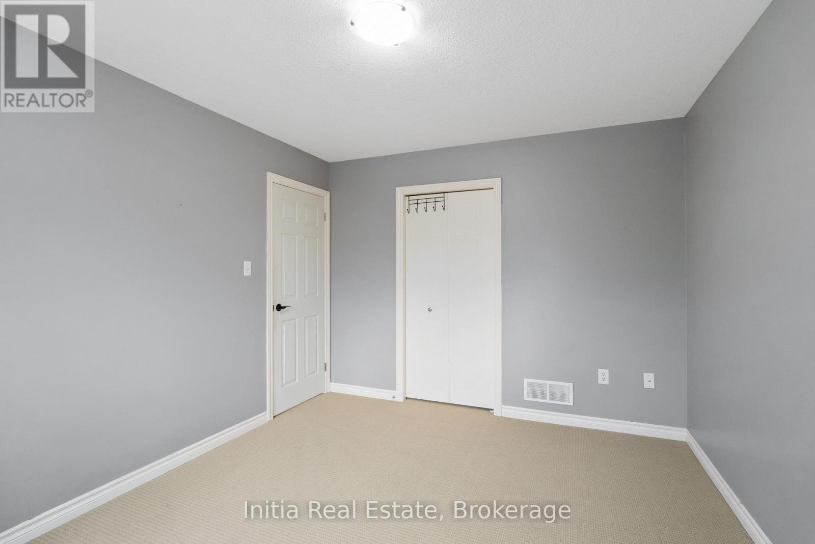 940 MAPLERIDGE STREET - Image 23