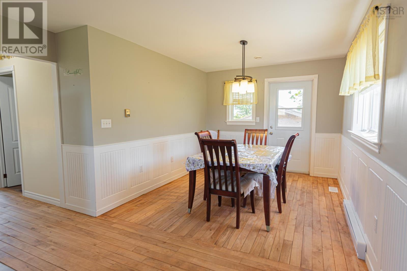 86 Mackay Road - 12