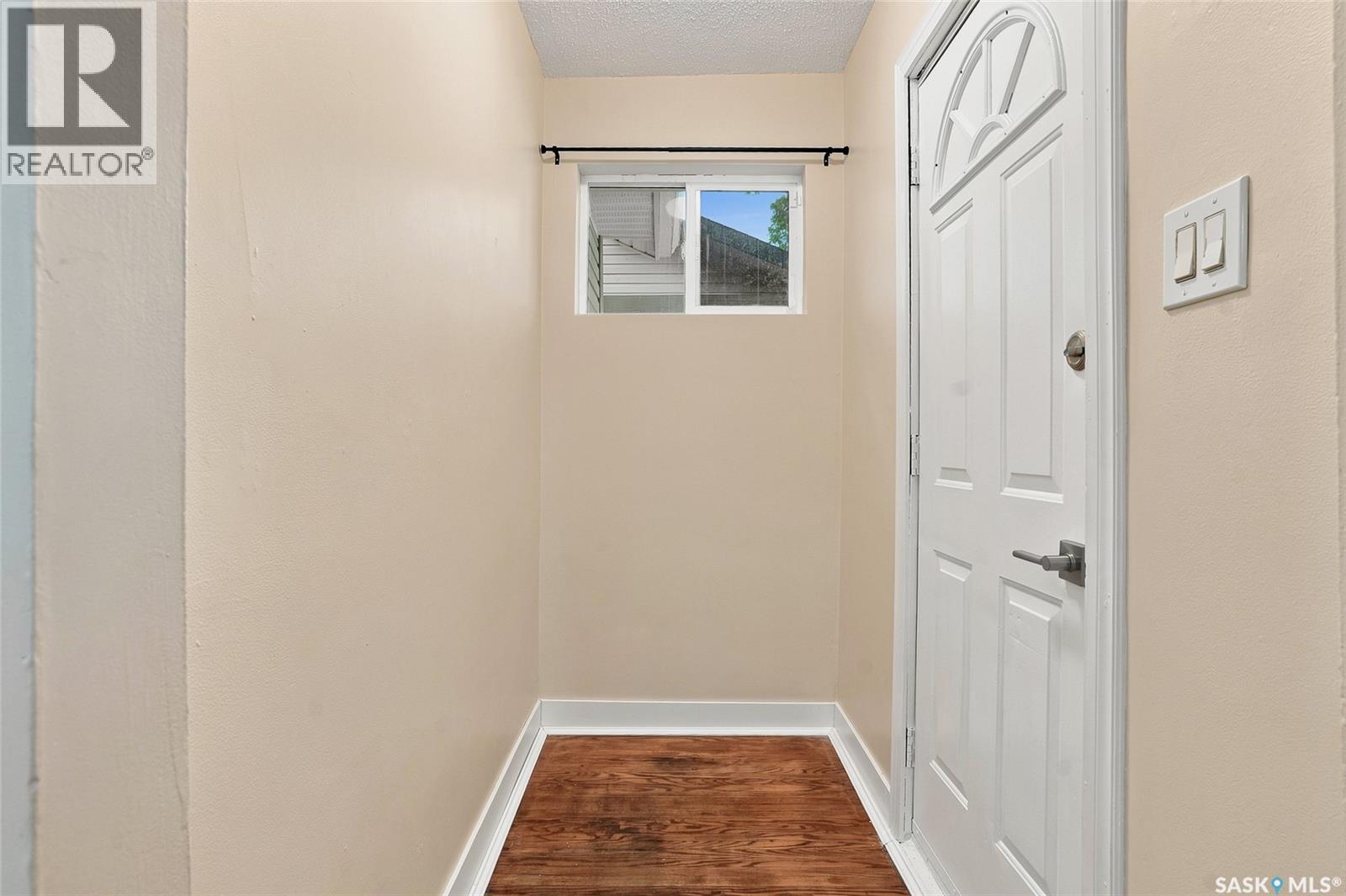 1016 K AVENUE N - 3
