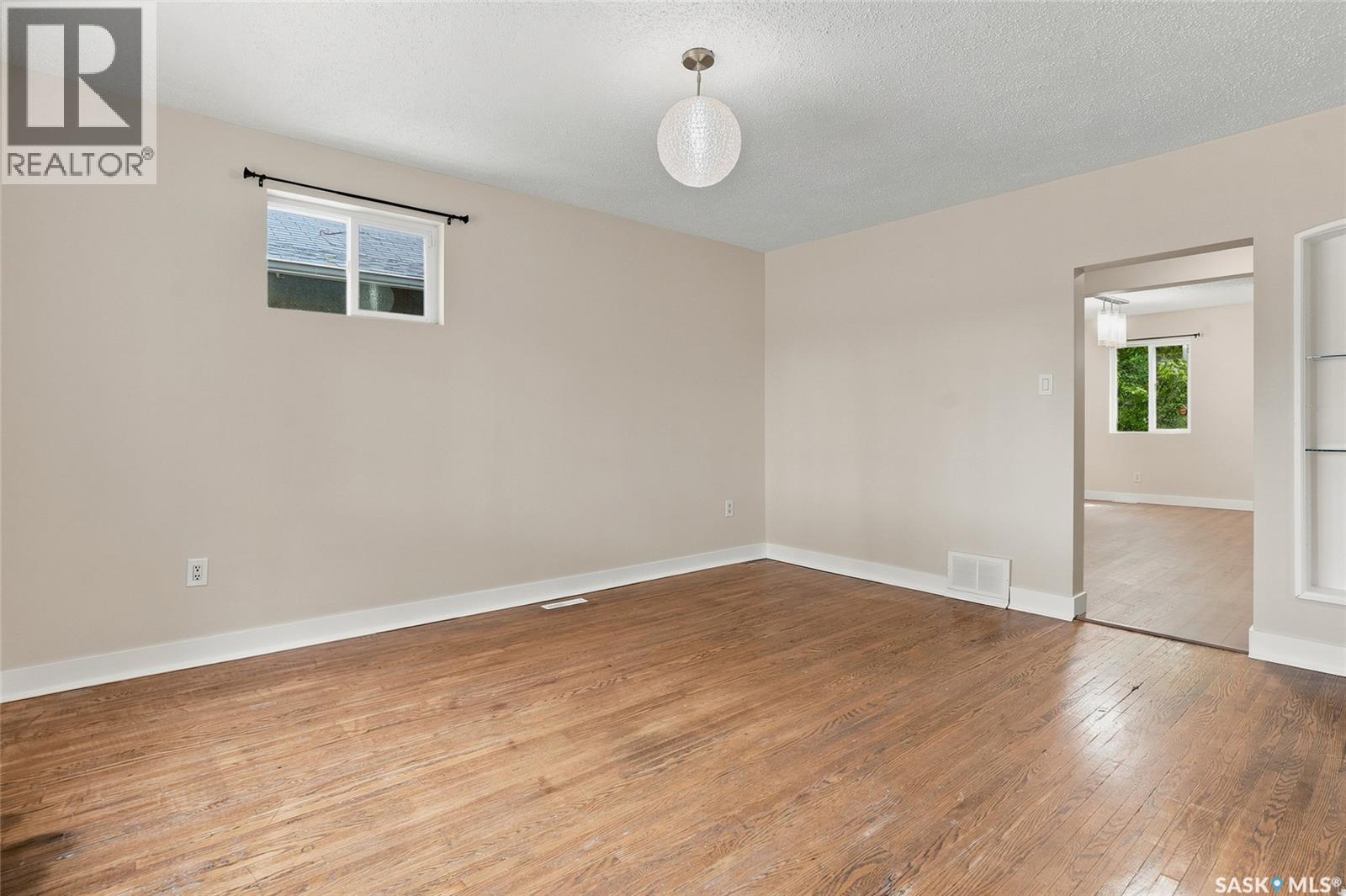 1016 K AVENUE N - Image 4