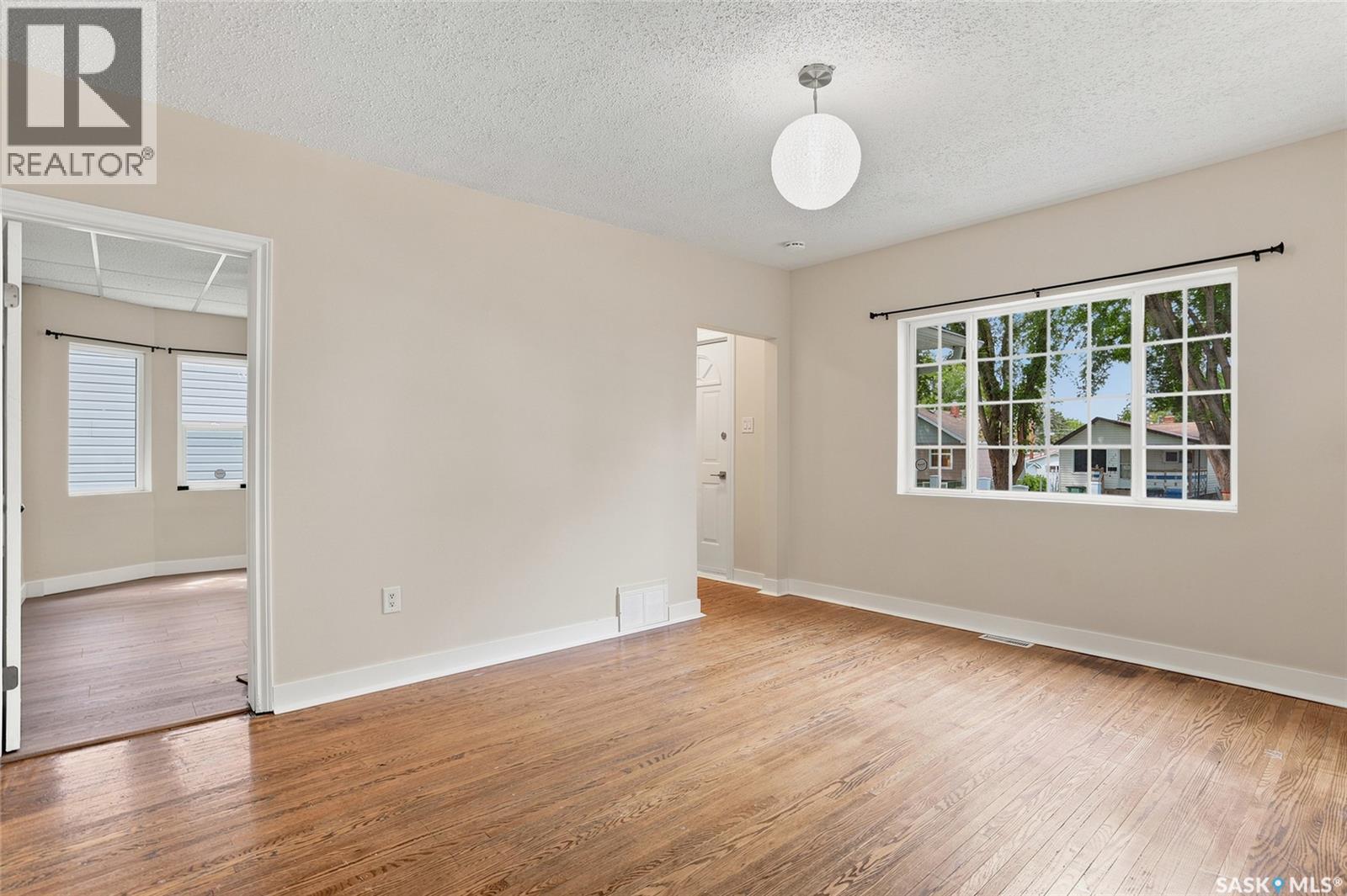 1016 K AVENUE N - Image 6