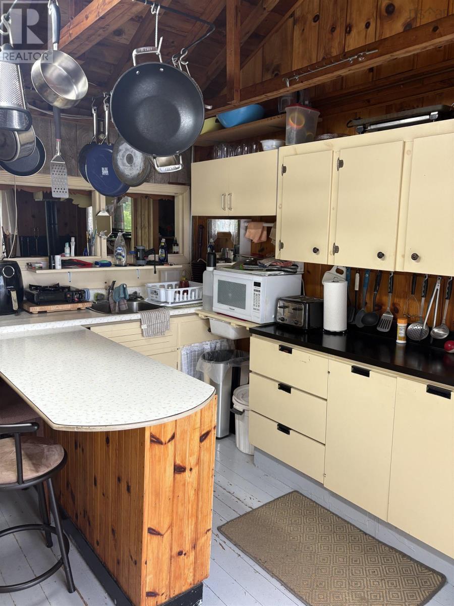 1733 Waterloo Road - 18