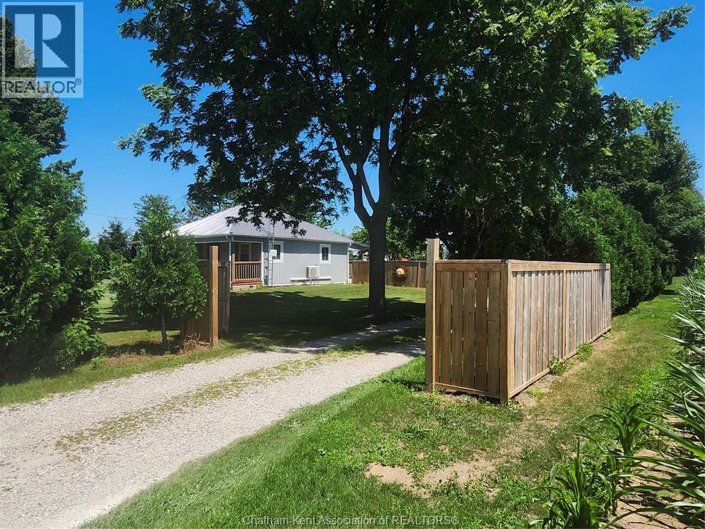 696 CAMERON ROAD - 1