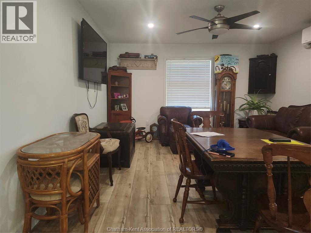 696 CAMERON ROAD - 13