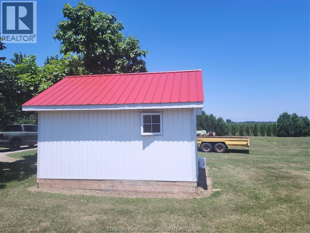696 CAMERON ROAD - 22