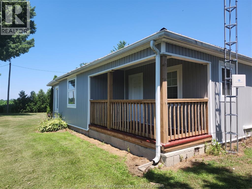 696 CAMERON ROAD - 32