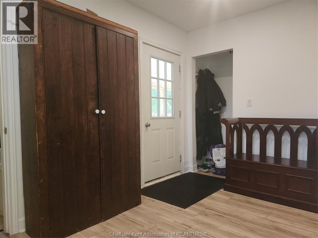 696 CAMERON ROAD - 8