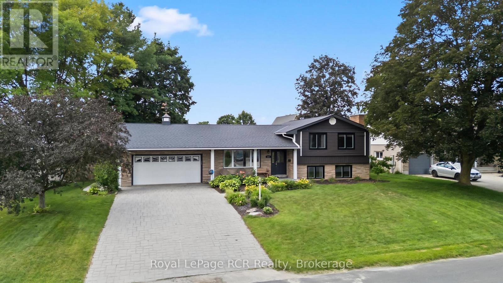 224 4TH AVENUE - 2