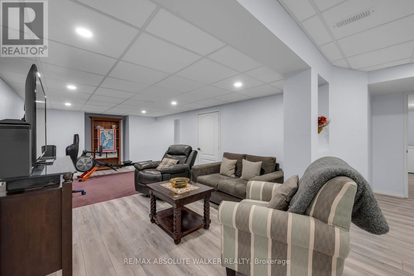 4 Bed, 4 Bath House for Sale in Ottawa – 30 ELDERWOOD TRAIL, Ottawa – MLS# X13540650 - Image 38