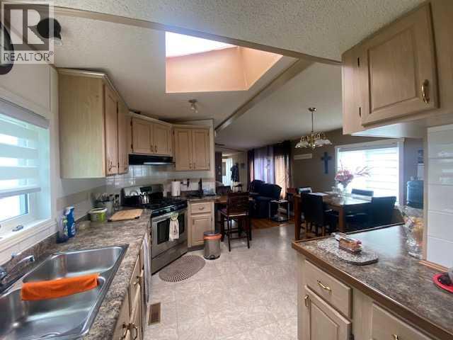 30 Lake Stafford Crescent E - 2