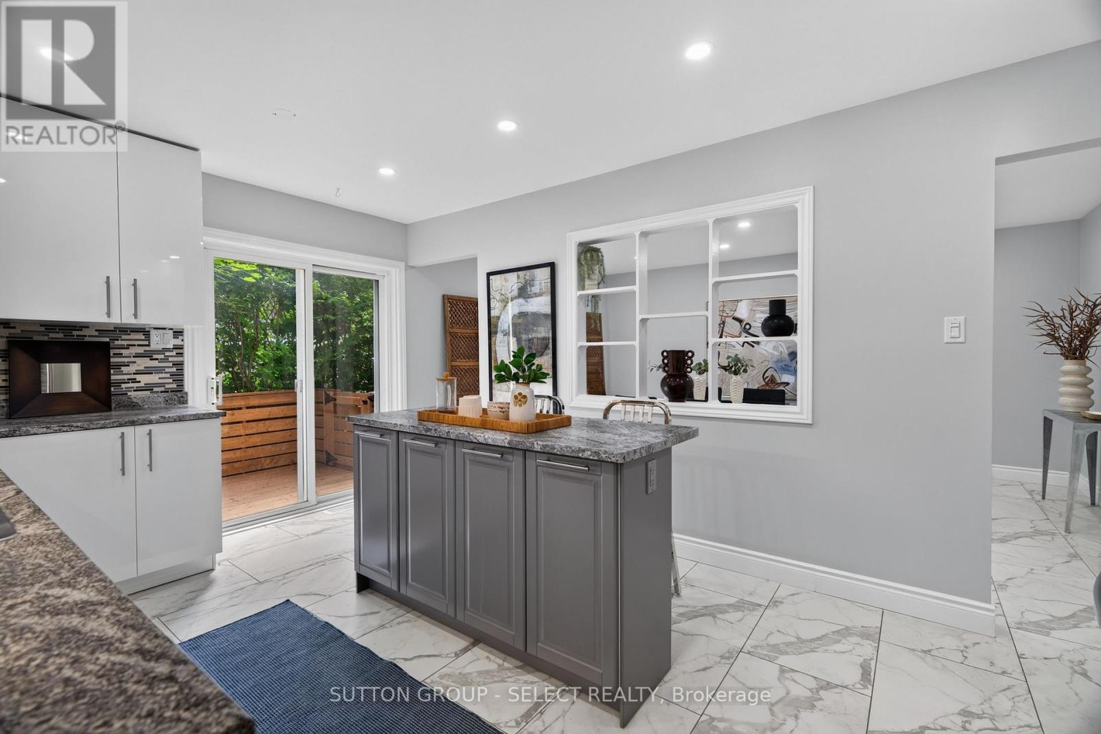 665 WOODCREST BOULEVARD - Image 14