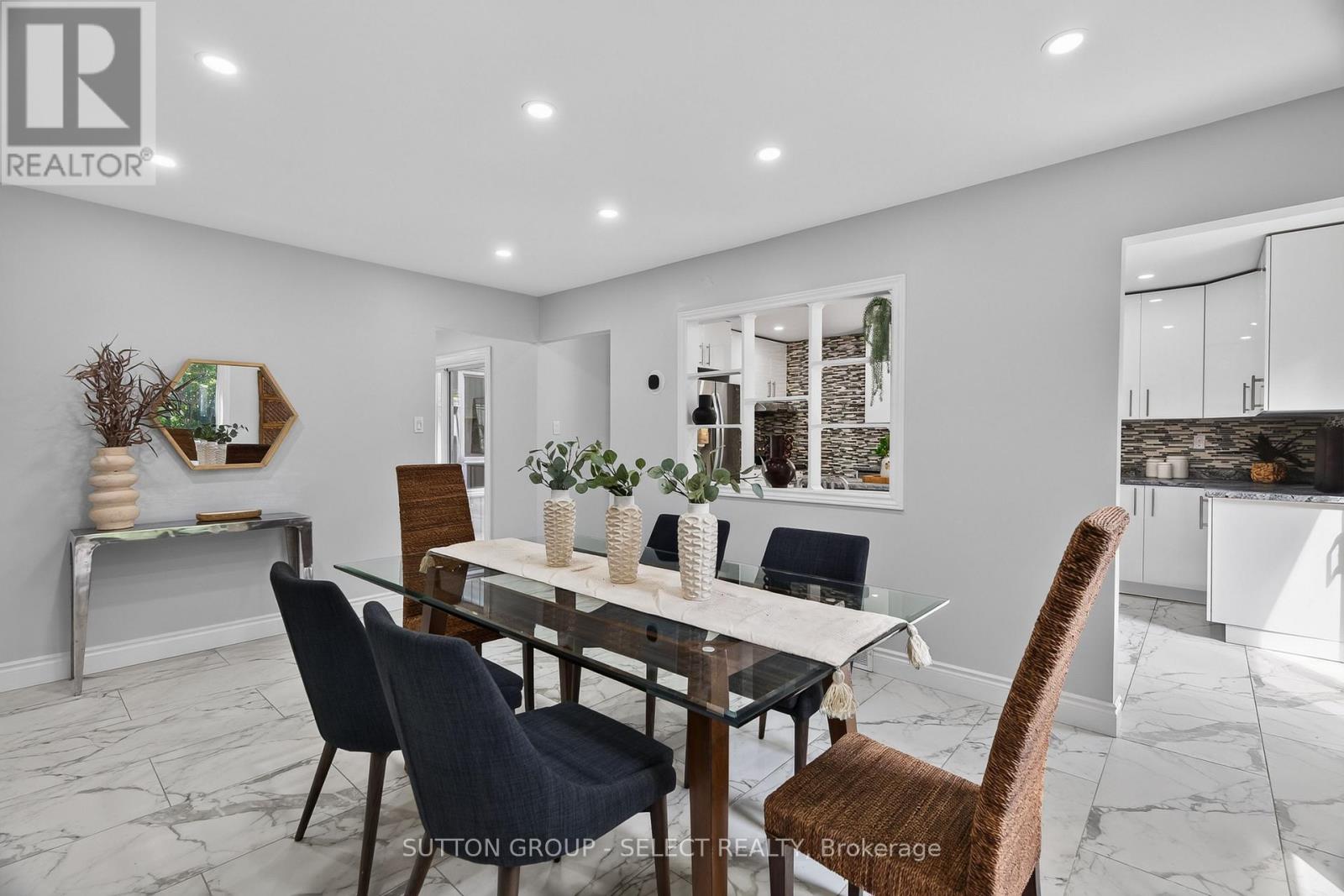 665 WOODCREST BOULEVARD - Image 16