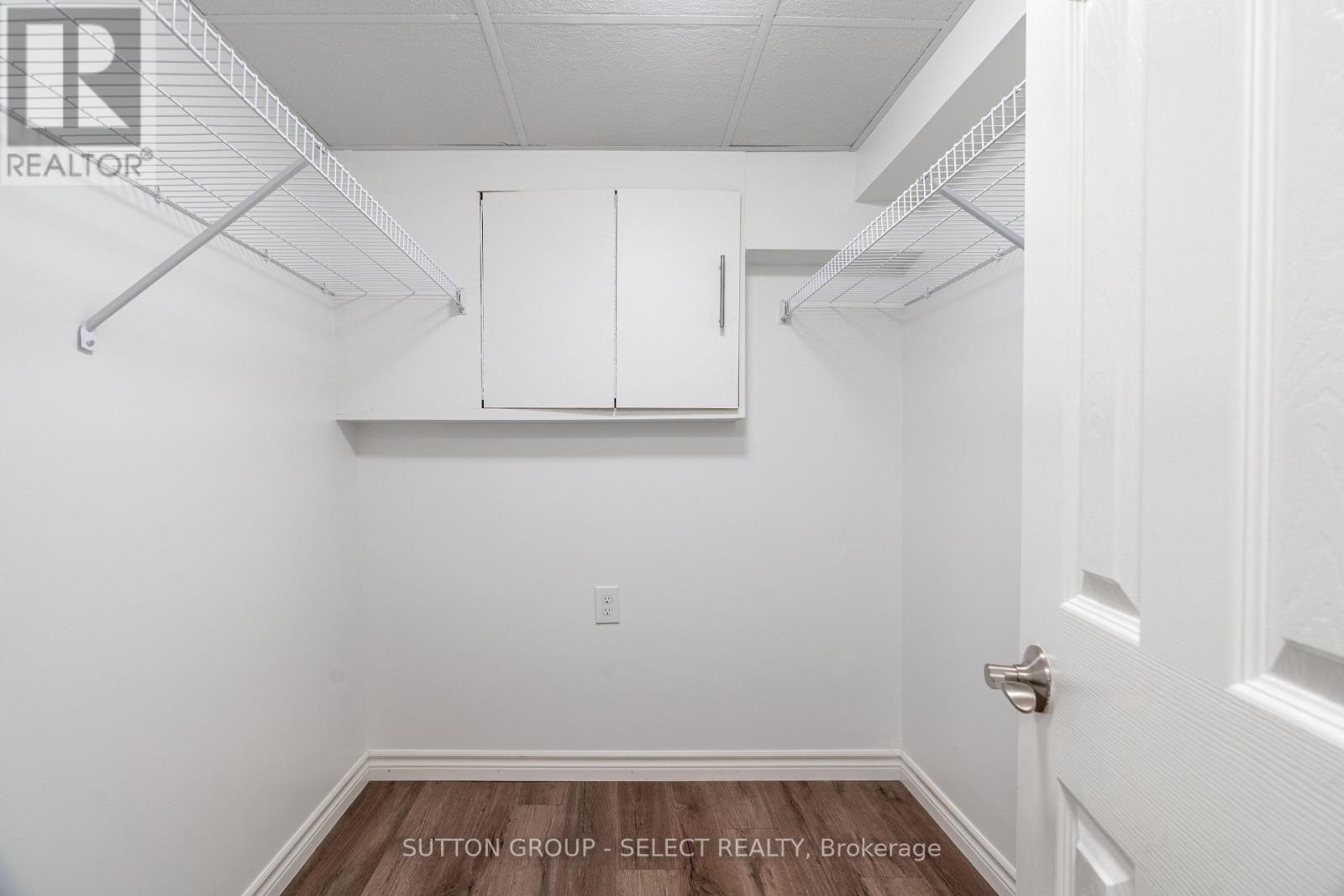 665 WOODCREST BOULEVARD - Image 38