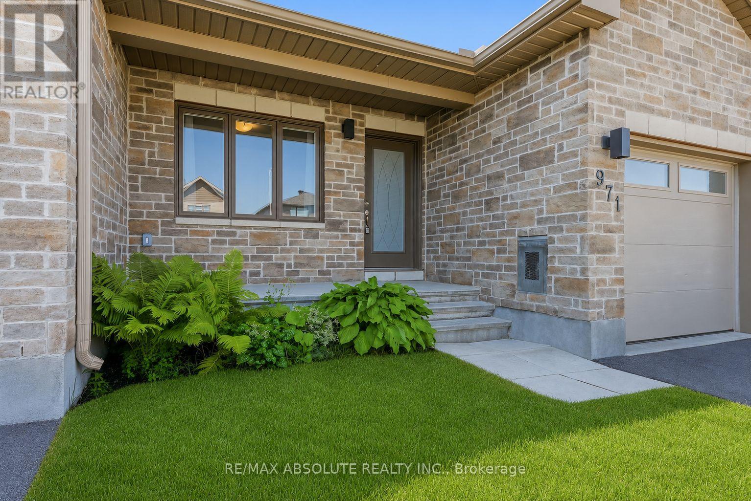 971 LEISHMAN DRIVE - 2